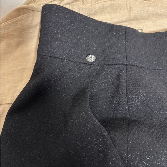 CHANEL - Picture 13 of 15